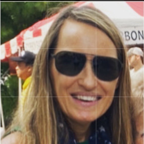 Meet your Posher, Nancy - Picture 2 of 2